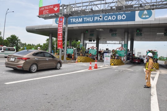 Cao tốc Cầu Giẽ - Ninh Bình chính thức thu phí không dừng toàn tuyến 