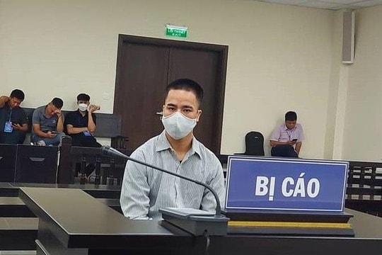 Khống chế bảo vệ rồi cướp tài sản của siêu thị điện máy