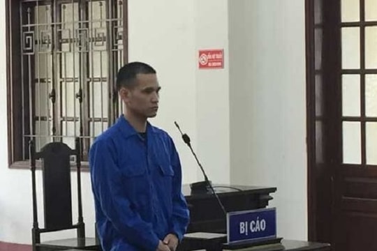 Nổ súng liên tiếp vào người tình vì bị chia tay
