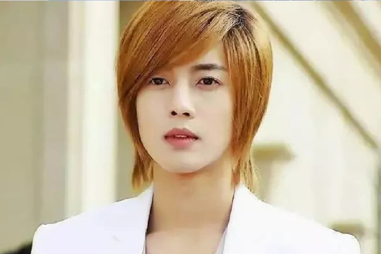 Mỹ nam 'Vườn sao băng' Kim Hyun Joong sắp lên chức bố lần 2 sau 5 tháng kết hôn