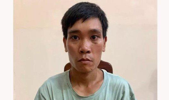 Tạm giữ thanh niên đuổi chém nhiều công an