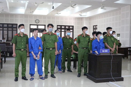 Hai án tử hình trong vụ nhóm "bạn tù" rủ nhau mua bán ma túy