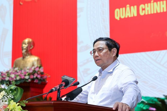 Quân đội cần không ngừng nâng cao năng lực, duy trì sẵn sàng chiến đấu