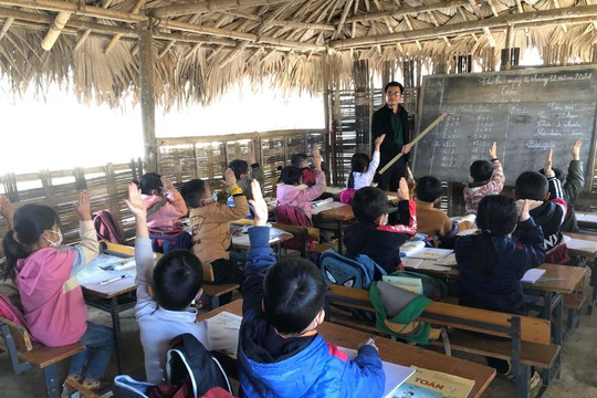 Giải bài toán thiếu trầm trọng giáo viên, nhân viên quản lý ở Thanh Hóa