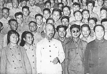 Kỷ niệm 75 năm Ngày Thương binh-Liệt sĩ (27/7/1947-27/7/2022):
Trân trọng, biết ơn những người có công với độc lập, tự do của Tổ quốc