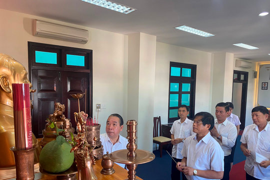 TAND cấp cao tại Đà Nẵng tri ân các gia đình Liệt sĩ có thân nhân đang công tác tại đơn vị