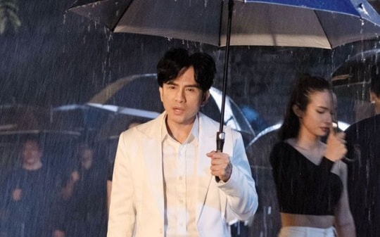 Đan Trường mời Á hậu Ngọc Thảo làm nữ chính cho MV 'Cuộc tình trong cơn mưa'