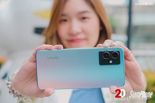Vivo Y30 5G ra mắt
