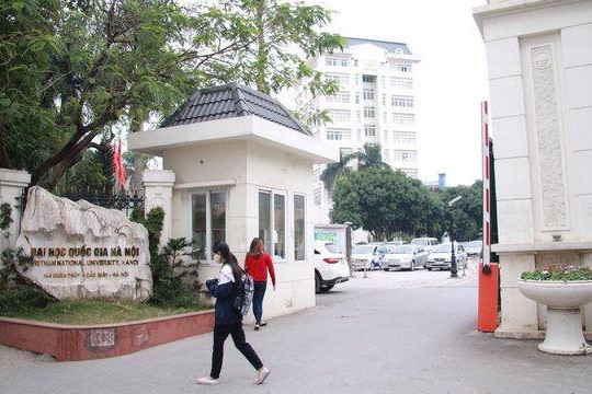 Hàng loạt trường "hot" công bố điểm sàn xét tuyển