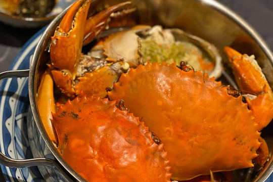 Cách hấp cua chín lòng đào ngon tuyệt, muốn thưởng thức đúng hương vị đừng bỏ qua bước sơ chế này