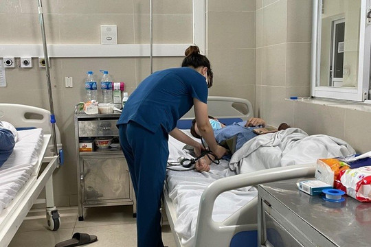 Dịch cúm bùng phát, Bộ Y tế đôn đốc lấy mẫu ca bất thường, giải trình tự gene
