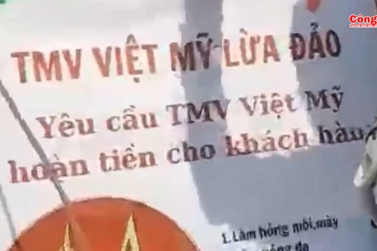 Hà Nội: Trung tâm chăm sóc sắc đẹp Việt Mỹ có lừa dối khách hàng không?