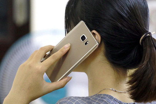 Mất hơn 1 tỷ đồng sau khi nhận cuộc điện thoại lạ
