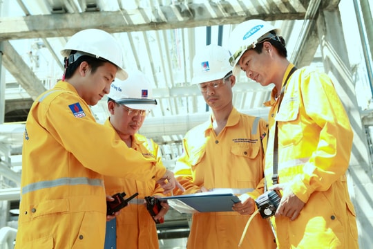Petrovietnam nâng cao đà tăng trưởng bằng cách nắm bắt xu hướng, ứng dụng công nghệ trong quản trị biến động