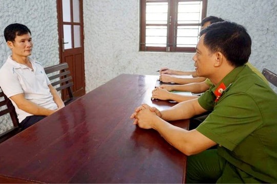 Khởi tố đối tượng hủy hoại rừng để trồng keo
