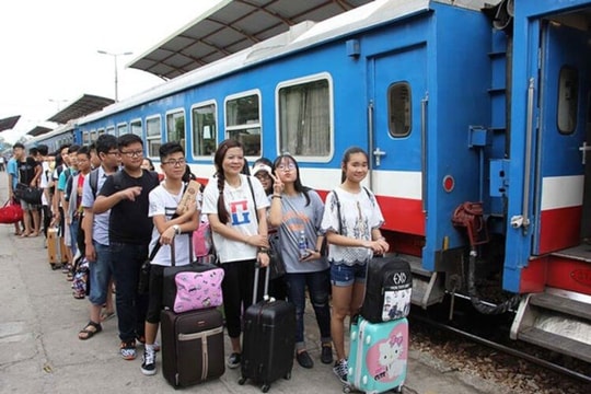 Từ tháng 9, tăng thêm chuyến tàu khách Hà Nội - Lào Cai phục vụ du lịch Sa Pa