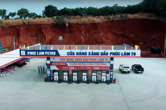 Tước giấy phép nhập khẩu của 7 đầu mối xăng dầu