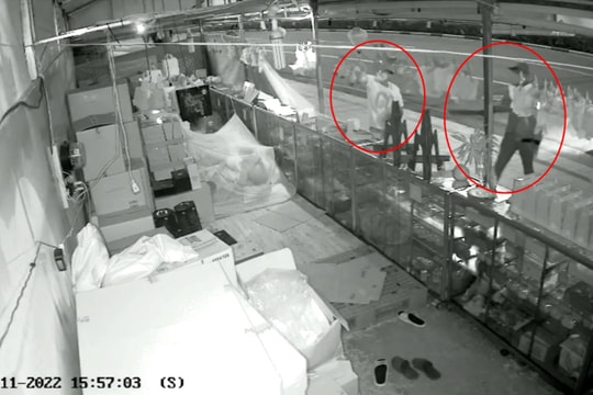 Bình Dương: Truy tìm nhóm thanh niên dùng kiếm uy hiếp cướp bánh trung thu giữa đêm