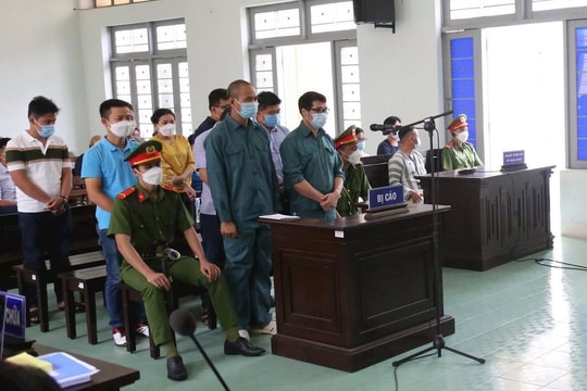 Xét xử "trùm" buôn lậu xăng dầu hơn 2.000 tỷ đồng