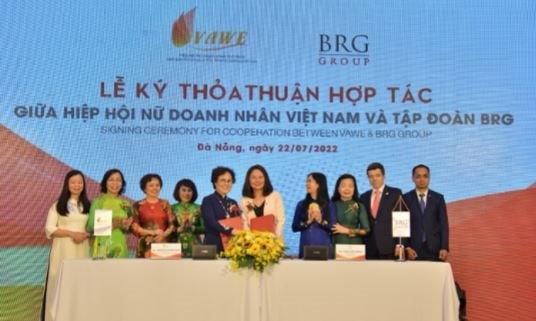 Tập đoàn BRG ký thỏa thuận hợp tác với Hiệp hội nữ doanh nhân Việt Nam   