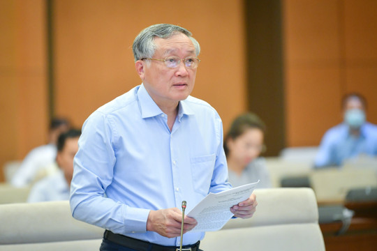 Cán bộ cản trở hoạt động tố tụng phải bị xử lý nặng hơn bình thường