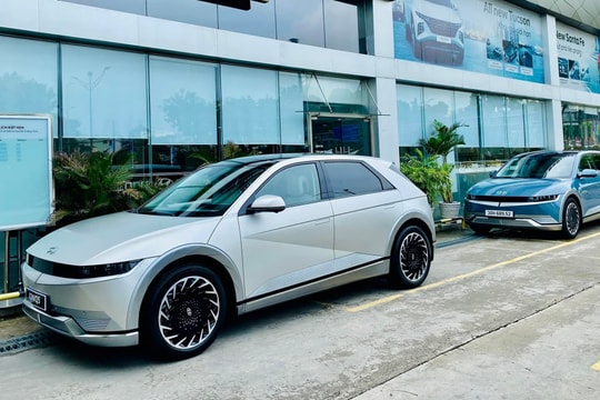Hyundai Ioniq 5 có giá gần 2 tỉ đồng tại Việt Nam