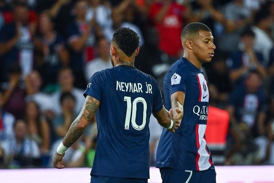 Nội bộ PSG lục đục sau mâu thuẫn Neymar và Mbappe