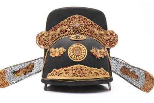 2 cổ vật thời Nguyễn trị giá gần 35 tỷ VNĐ sắp về đến Việt Nam   