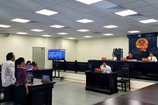 TAND TP Hà Nội tổ chức xét xử phiên toà trực tuyến vụ án hành chính đầu tiên