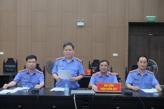 Đề nghị tuyên cựu Bí thư Trần Văn Nam mức án từ 9 đến 10 năm tù