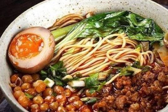 Trắc nghiệm tâm lý: Bát mì nào khiến bạn thấy ngon miệng? Kiểm tra xem bạn đang kiếm được nhiều tiền trong đời hay chỉ là người tầm thường