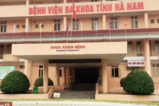 Người đàn ông tự sát bằng súng tại Bệnh viện Đa khoa tỉnh Hà Nam