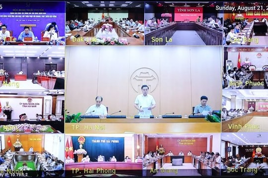 Rà soát, nghiên cứu, hoàn thiện hệ thống thể chế, chính sách y tế cho cả trước mắt và lâu dài