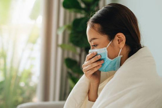 Thời gian ủ bệnh của COVID-19 ngắn dần sau mỗi loại biến thể mới