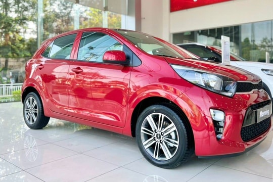 Kia Morning 2022 có thêm bản số sàn MT tại Việt Nam, giá 359 triệu đồng