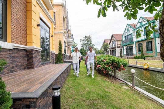 Nghệ sĩ Ngọc Sơn đánh giá cao tiềm năng second home tại NovaWorld Ho Tram