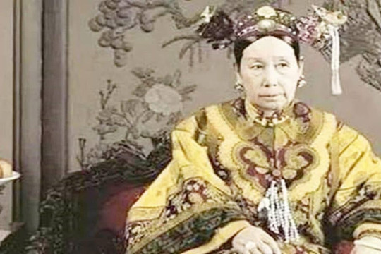 Từ Hi Thái hậu sống xa hoa và không uống nước đun sôi, vậy bà thường uống gì?
