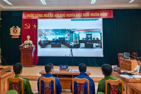 TAND tỉnh Sơn La mở phiên toà xét xử trực tuyến vụ án đánh bạc