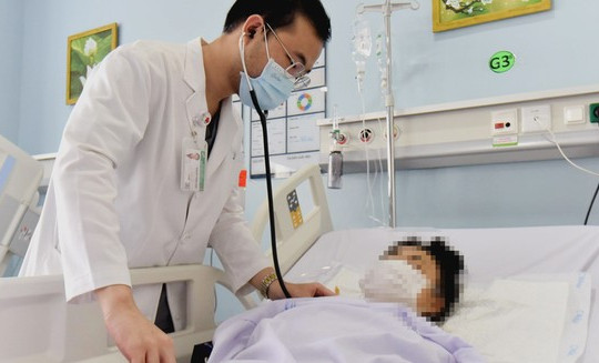 Cô gái 20 tuổi mang khối u “khủng” trong tim