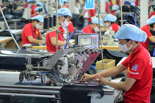 Dòng vốn FDI rót 12,8 tỷ USD vào Việt Nam 