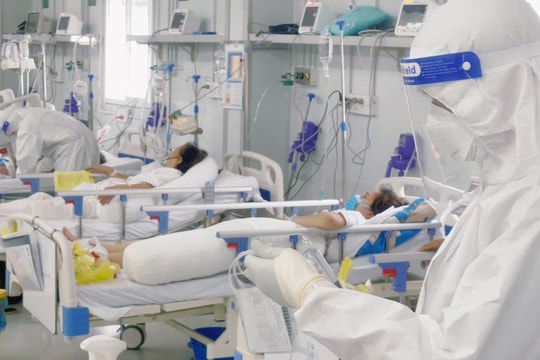 35% bệnh nhân Covid-19 nặng chưa tiêm vaccine