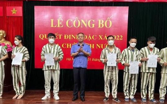 Công bố quyết định đặc xá năm 2022 tại các trại giam trên toàn quốc