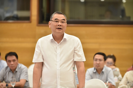 Bộ Công an nói gì về giao dịch dân sự của người dân sau khi phường thu sổ hộ khẩu?