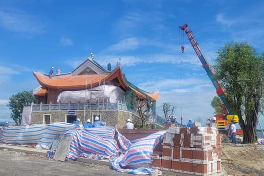Bà Rịa Vũng Tàu: Ngôi đền đang xây dựng không phép bị tháo dỡ 