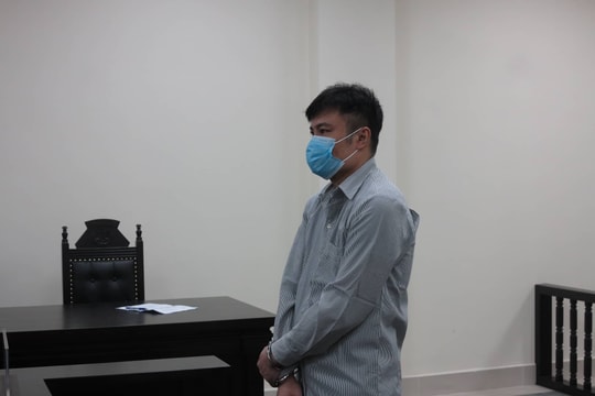 "Tú ông" môi giới mại dâm lĩnh án 3 năm tù