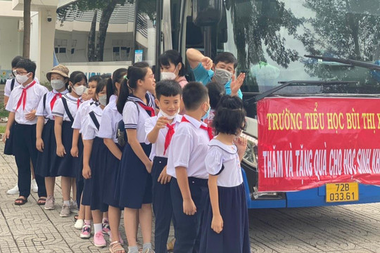 TP Vũng Tàu: Trường Tiểu học Bùi Thị Xuân tổ chức chuyến thiện nguyện, sẻ chia yêu thương
