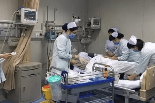 Người phụ nữ 42 tuổi ít ăn dầu mỡ nhưng bị nhồi máu não và liệt nửa người, bác sĩ: Ăn chay 2 loại tương đương với 'uống dầu'