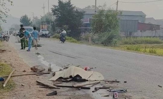 Truy tìm tài xế xe ô tô gây tai nạn chết người rồi bỏ trốn
