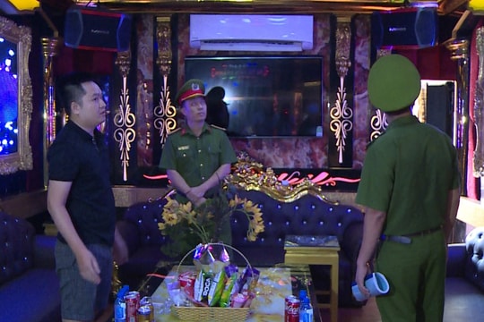 Dừng hoạt động 18 cơ sở kinh doanh dịch vụ karaoke không đảm bảo PCCC