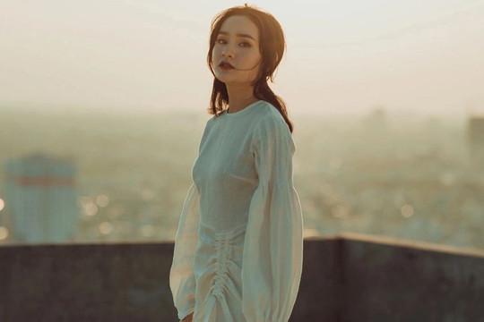 Ca sĩ lao đao vì bản hit bị đánh bản quyền